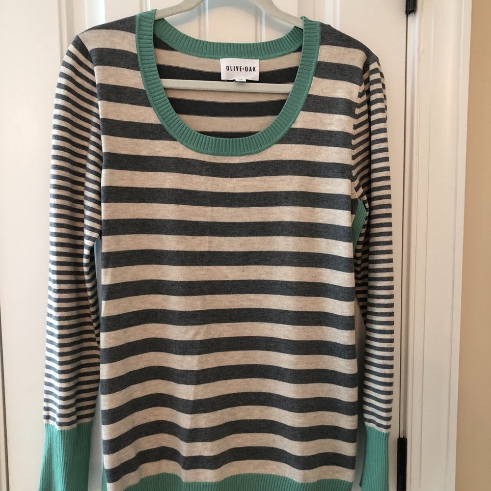 NEARLY NEW O+O MARYANNE STRIPED PULLOVER SWEATER; SIZE L